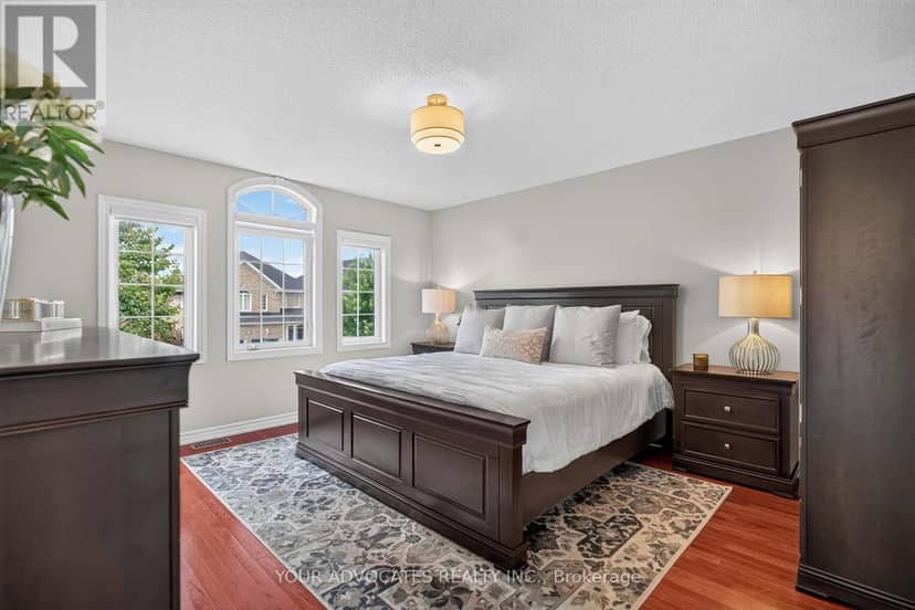 228 Twin Hills Crescent — photo 14 of 33