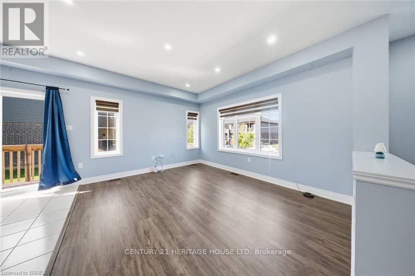 18 Macklin Street — photo 8 of 29