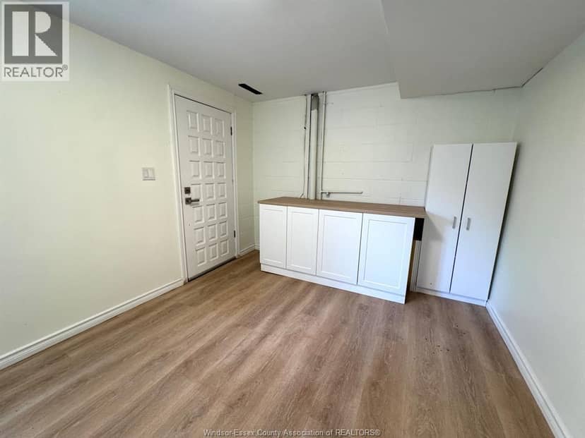 8177 RIVERSIDE DRIVE East — photo 29 of 40