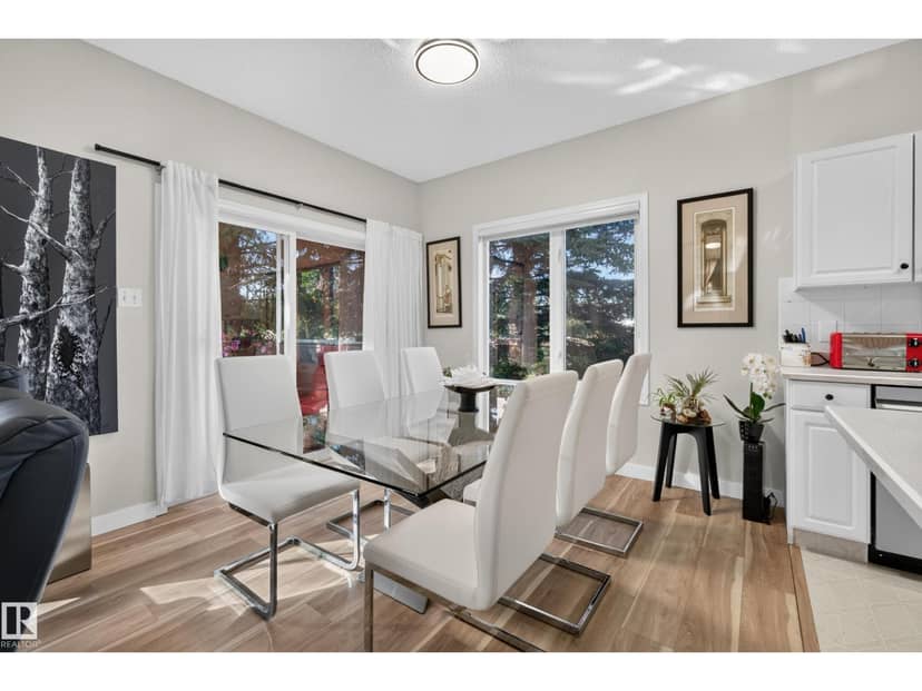 #58 10 Blackburn Dr W SW — photo 19 of 40