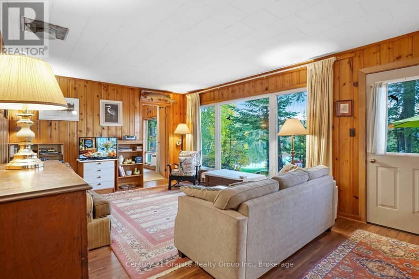 4175 Elephant Lake Road — photo 13 of 32