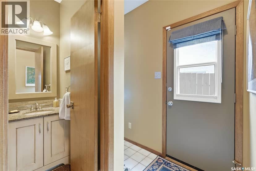 2654 Kliman CRESCENT — photo 22 of 40