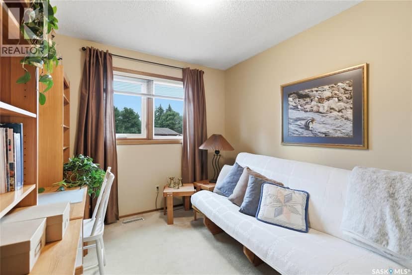 2654 Kliman CRESCENT — photo 36 of 40