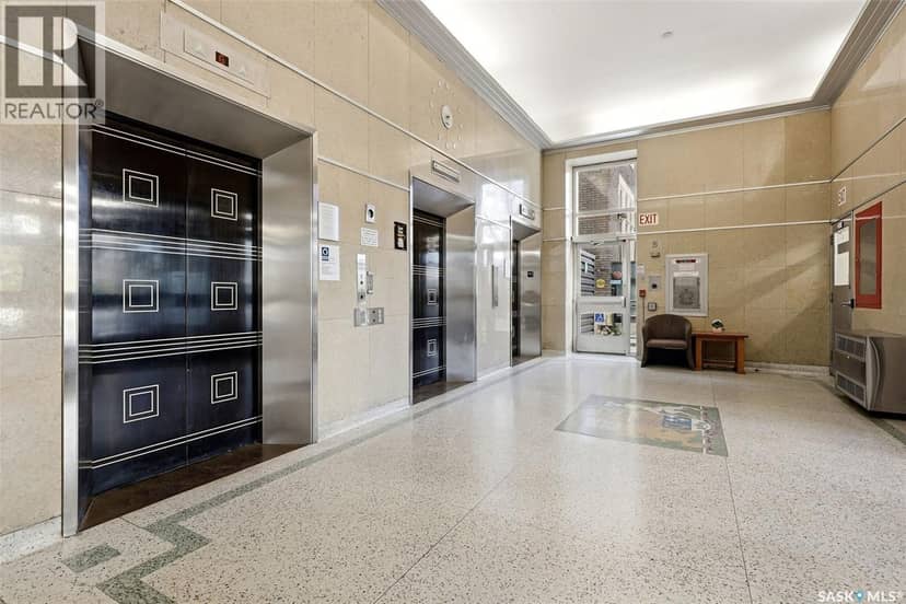 805 1901 Victoria AVENUE, Regina, photo 2