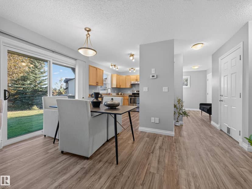 #44 12050 17 AV SW — photo 23 of 40