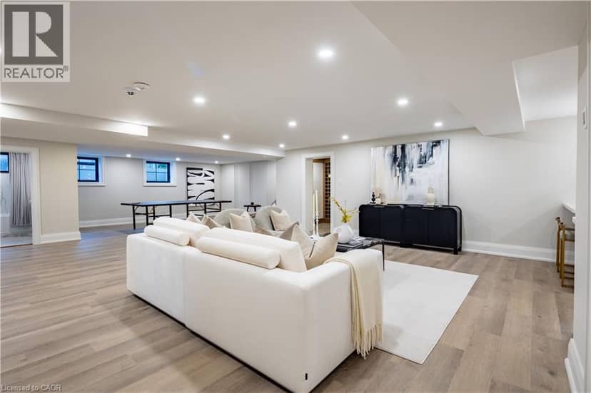 841 DANFORTH Place — photo 35 of 40