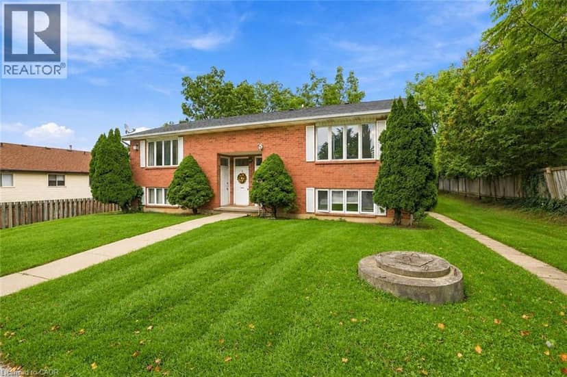 26 RENFREW Street E, Caledonia