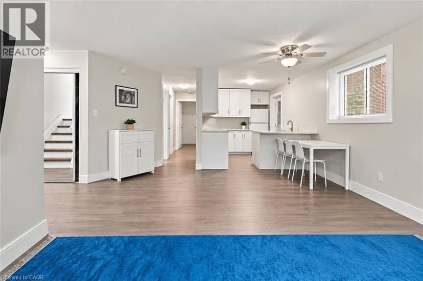 26 RENFREW Street E — photo 24 of 40