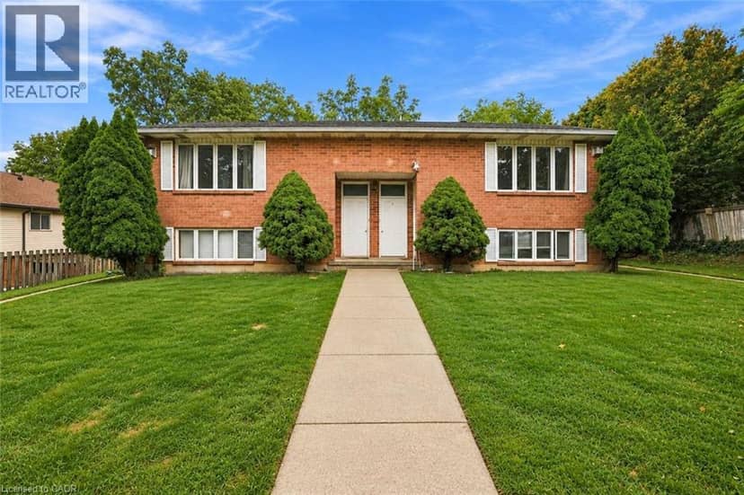 26 RENFREW Street E, Caledonia, photo 2
