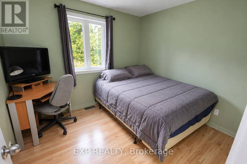 4655 Northfield Road — photo 9 of 16