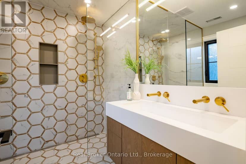 841 Danforth Place — photo 23 of 40