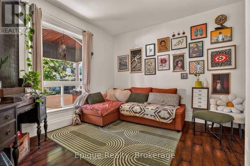 170 Emerald Street S, Hamilton, photo 7