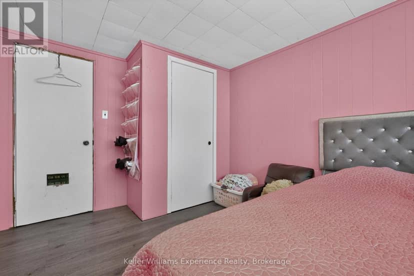 9 Wolfe Street — photo 10 of 15