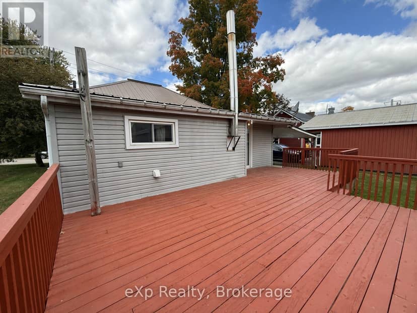 42 Clarinda Street S — photo 20 of 27