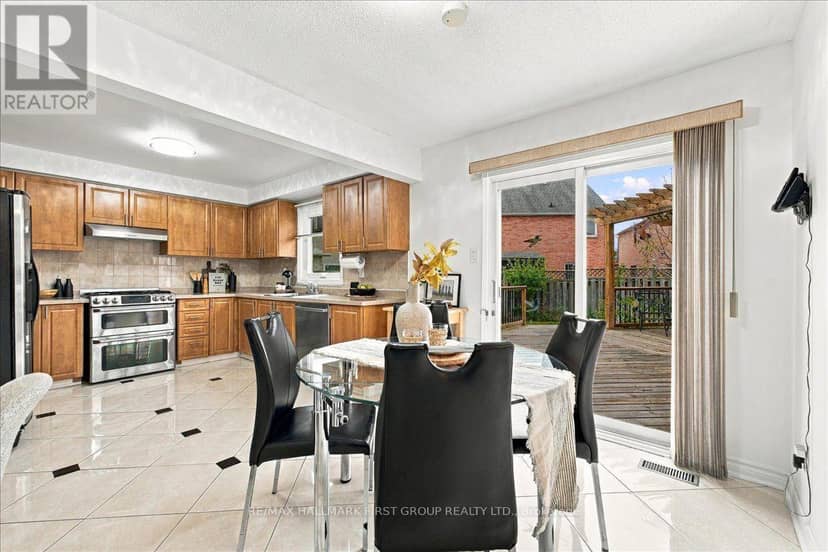 1582 Kelvinway Lane — photo 11 of 40