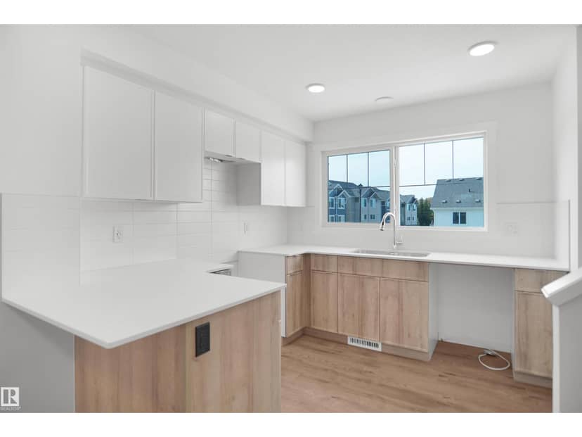 #31 531 Merlin Landing Ld NW — photo 9 of 25
