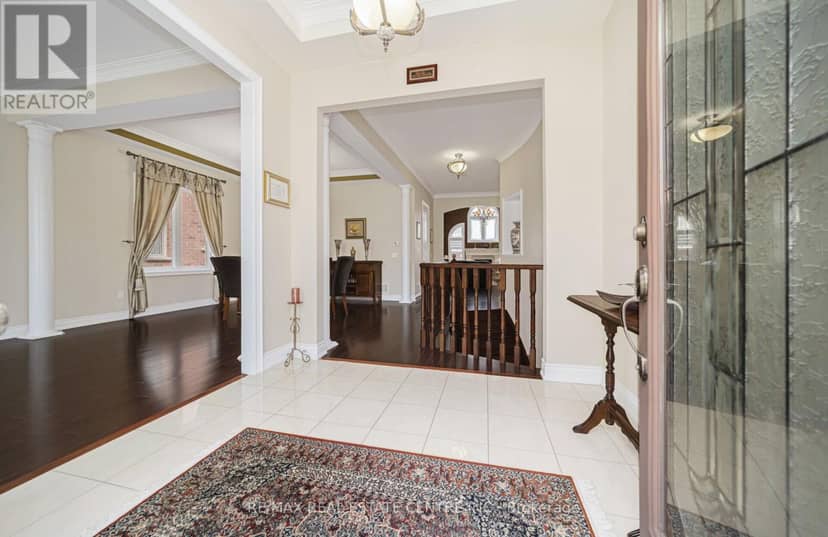 10 Eiffel Boulevard, Brampton, photo 5