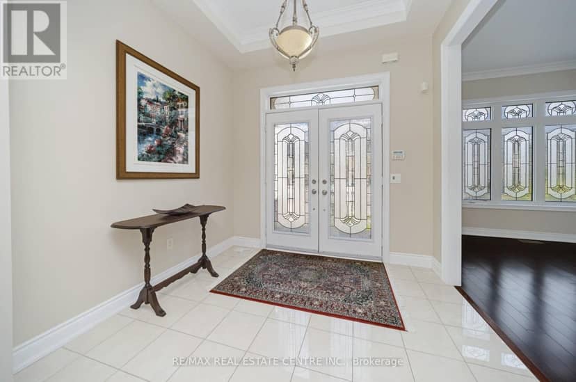 10 Eiffel Boulevard, Brampton, photo 6