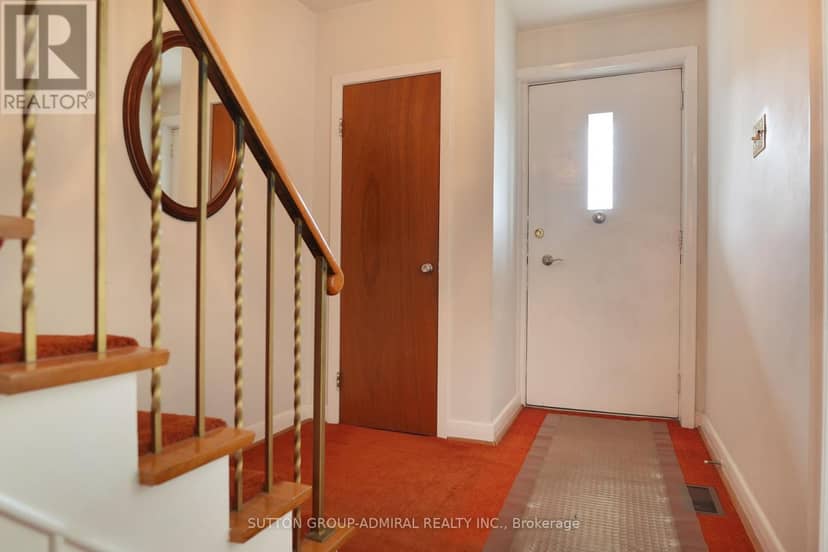 14 Thurrock Road — photo 15 of 35
