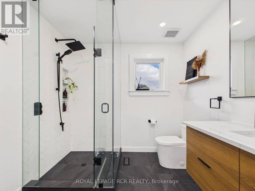 16 Loree Drive — photo 28 of 40