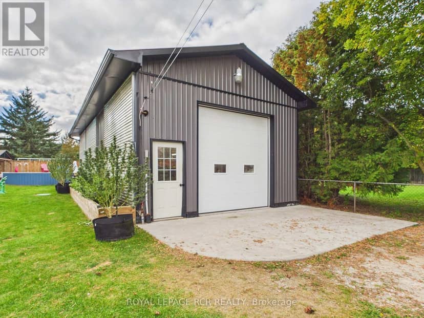 16 Loree Drive — photo 37 of 40
