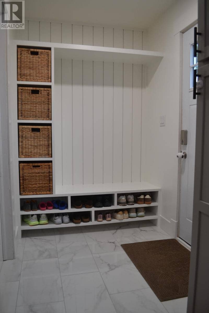 103 Oak Drive — photo 18 of 39