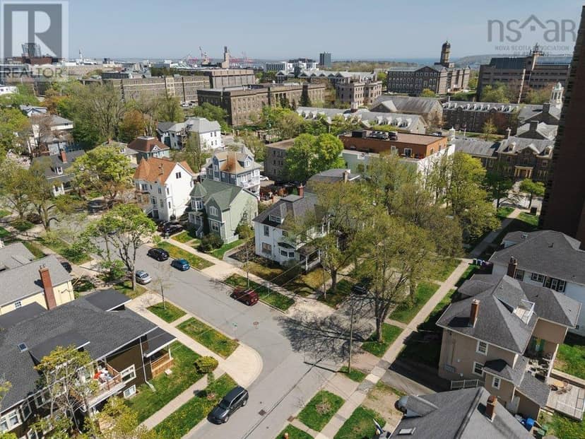 1535 Larch Street — photo 15 of 40