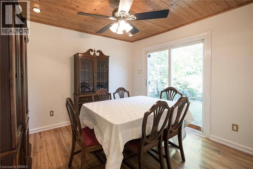89 SALISBURY Avenue — photo 10 of 27