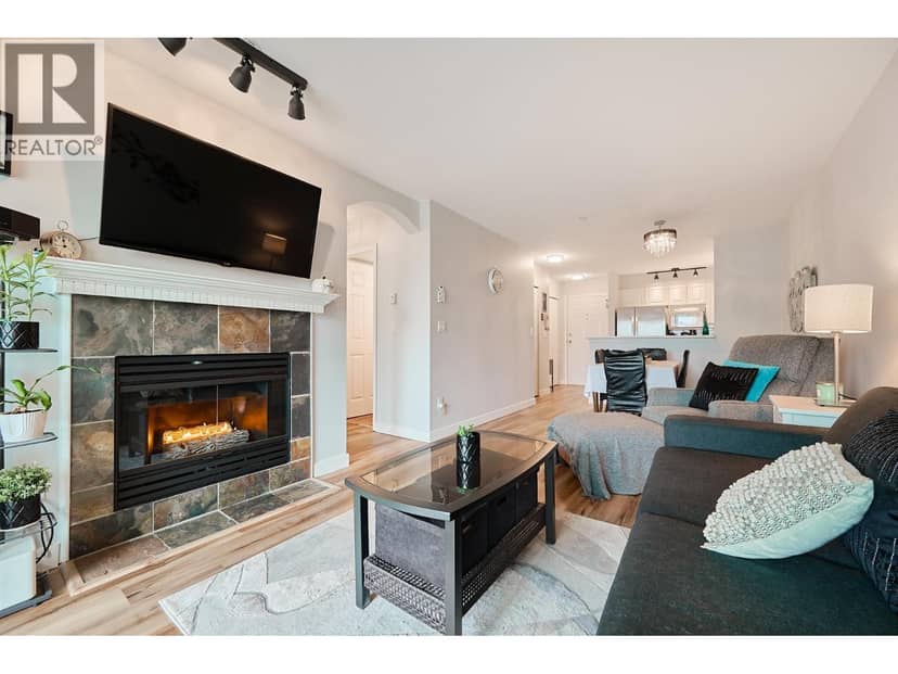 305 155 E 3RD STREET, North Vancouver, photo 8