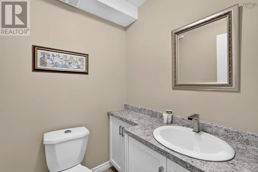 211 15 Knightsridge Drive — photo 33 of 40