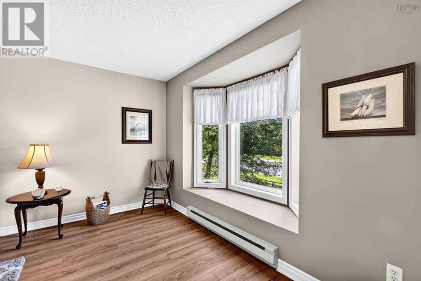 211 15 Knightsridge Drive — photo 14 of 40