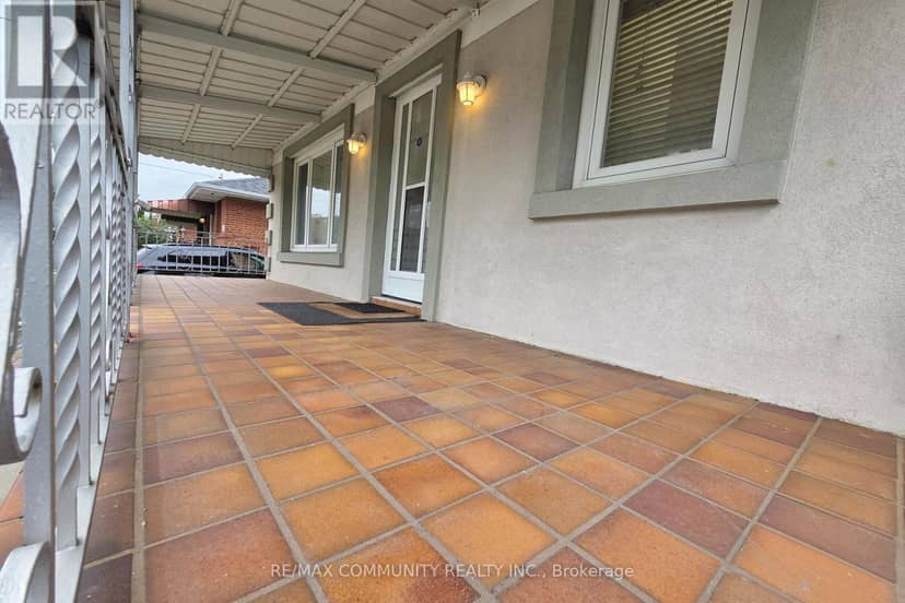 93 Waringstown Drive — photo 38 of 39