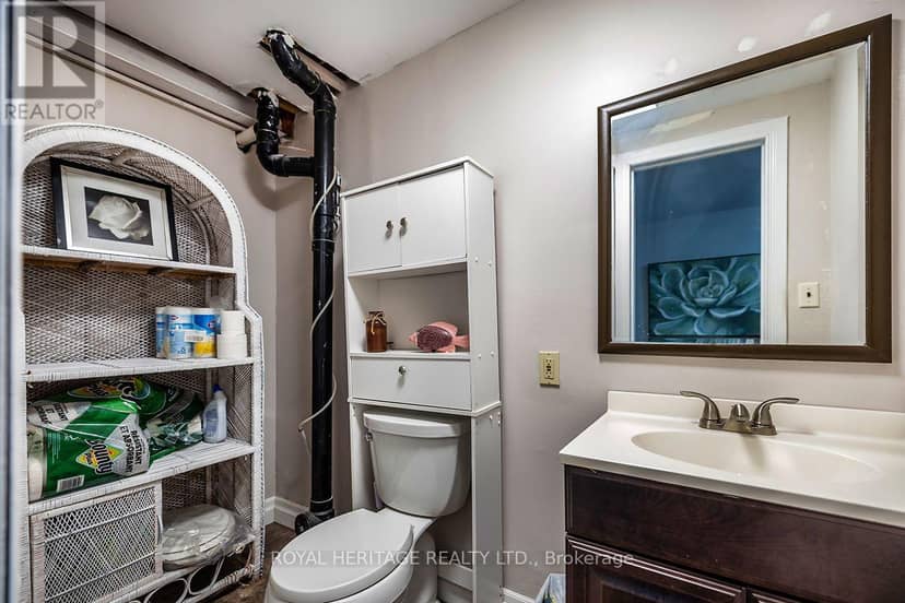 61 Forest Hts Street — photo 36 of 40