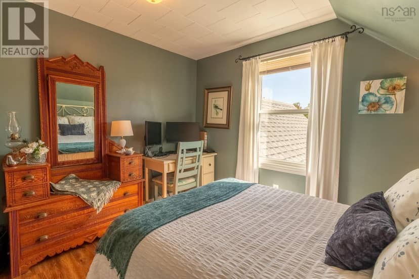 4742 Highway 1 — photo 30 of 40