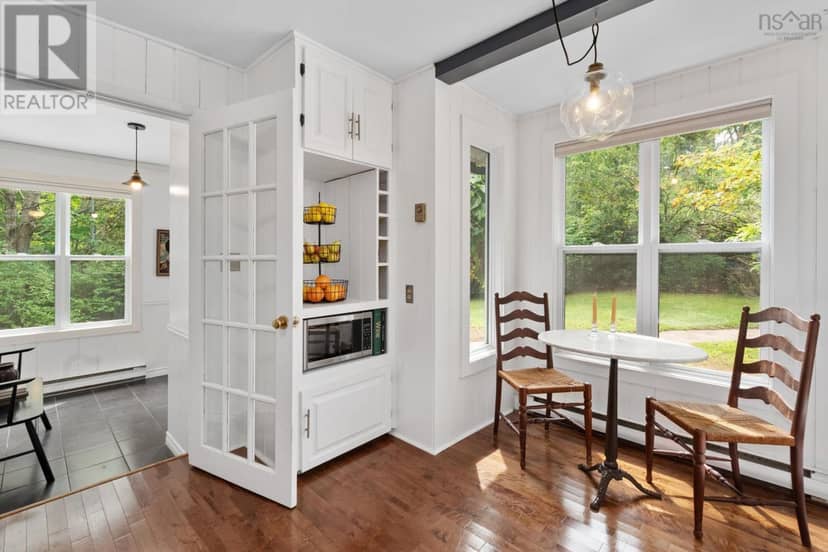 256 Park Street — photo 10 of 40