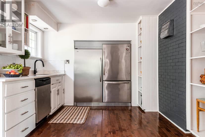 256 Park Street — photo 15 of 40