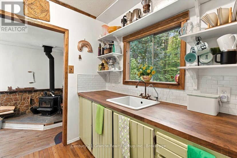 26 Riverside Court — photo 10 of 40