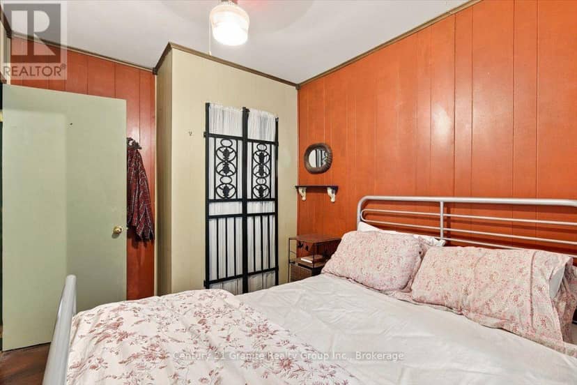 26 Riverside Court — photo 25 of 40