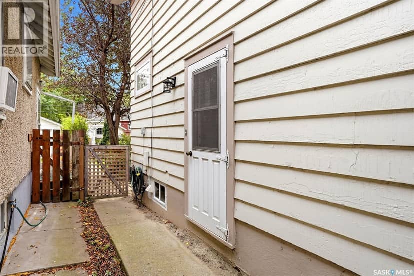 2731 Hill AVENUE — photo 35 of 37