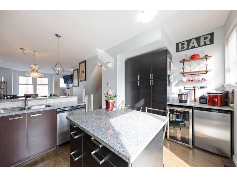 96 18777 68A AVENUE, Surrey, photo 4