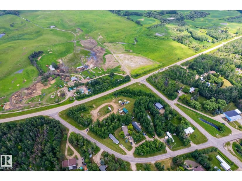 54500 Lac Ste Anne Tr — photo 16 of 23