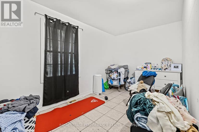 120 Herbert Street — photo 17 of 40