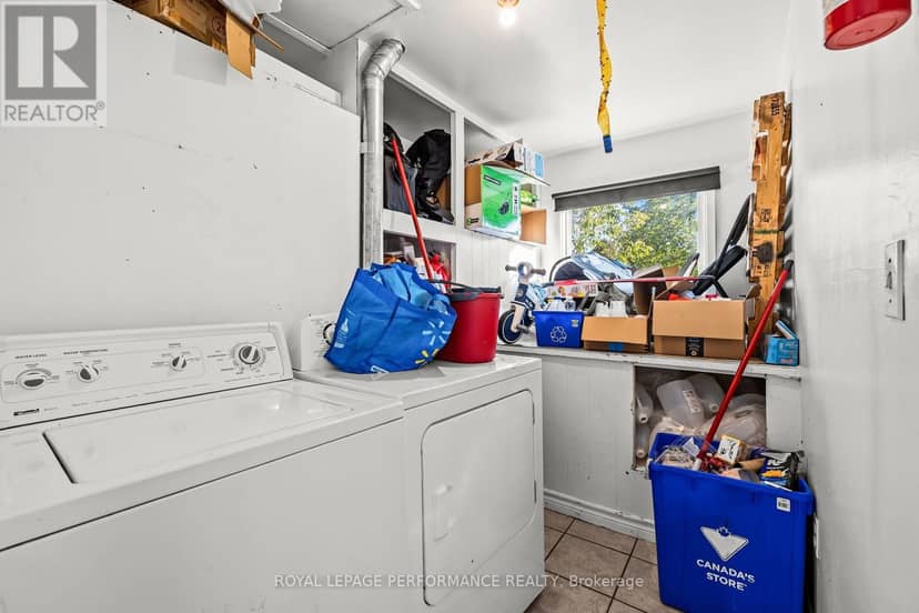 120 Herbert Street — photo 22 of 40
