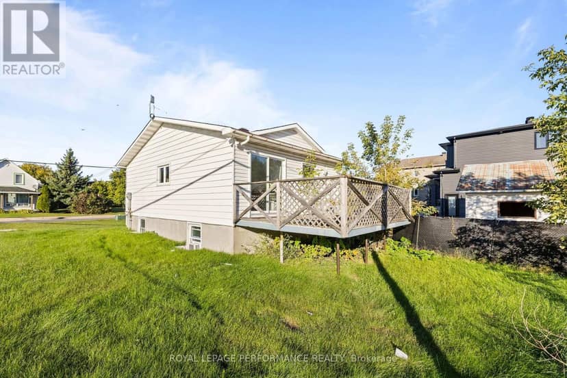 120 Herbert Street — photo 24 of 40