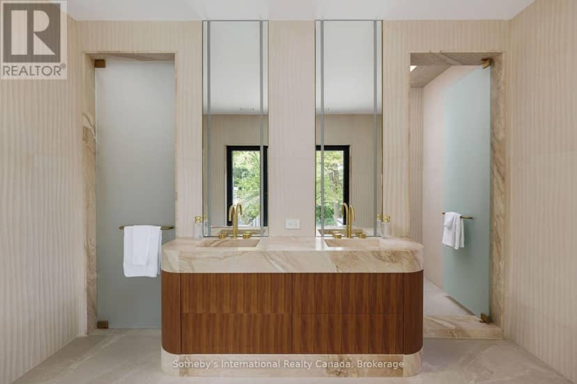 123 Tavistock Square — photo 11 of 17