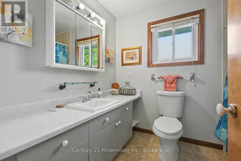 18 Dillon Drive — photo 34 of 40