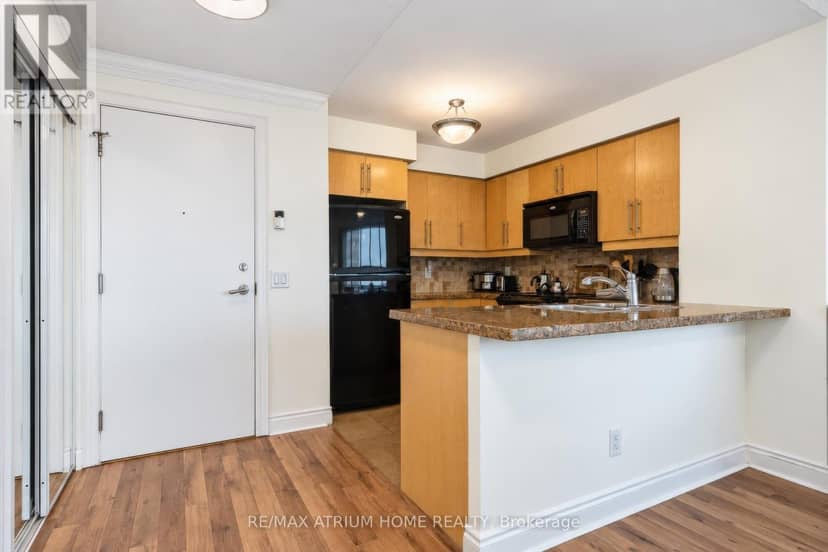 2320 - 25 Greenview Avenue, Toronto, photo 4