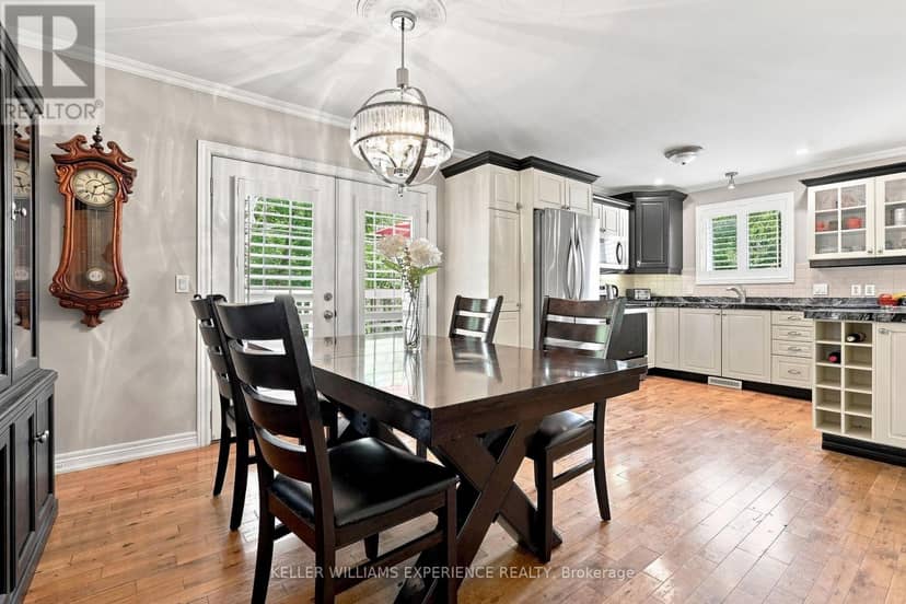 2438 Amigo Drive — photo 11 of 40