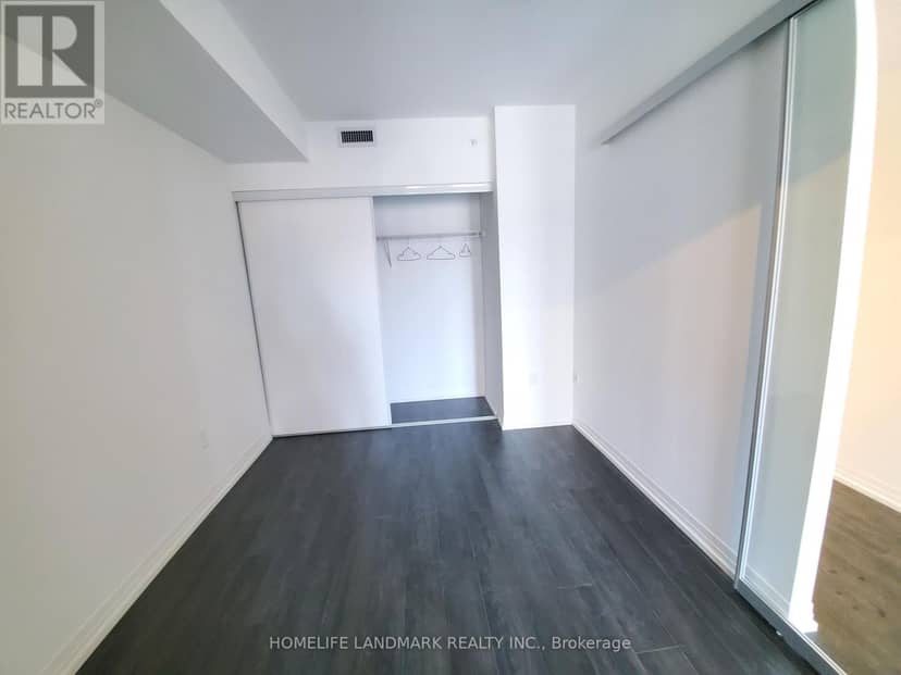 734 - 251 Jarvis Street — photo 10 of 19