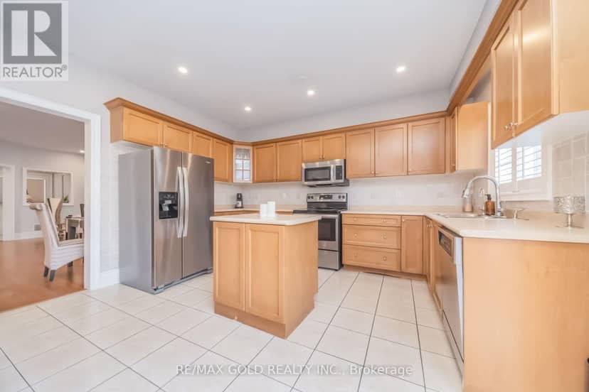 15 Newark Way — photo 10 of 40